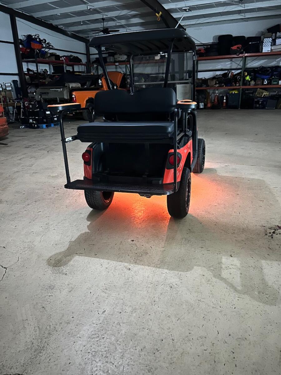 2018 EZ-GO RXV •Elite Lithium battery cart - Image 8