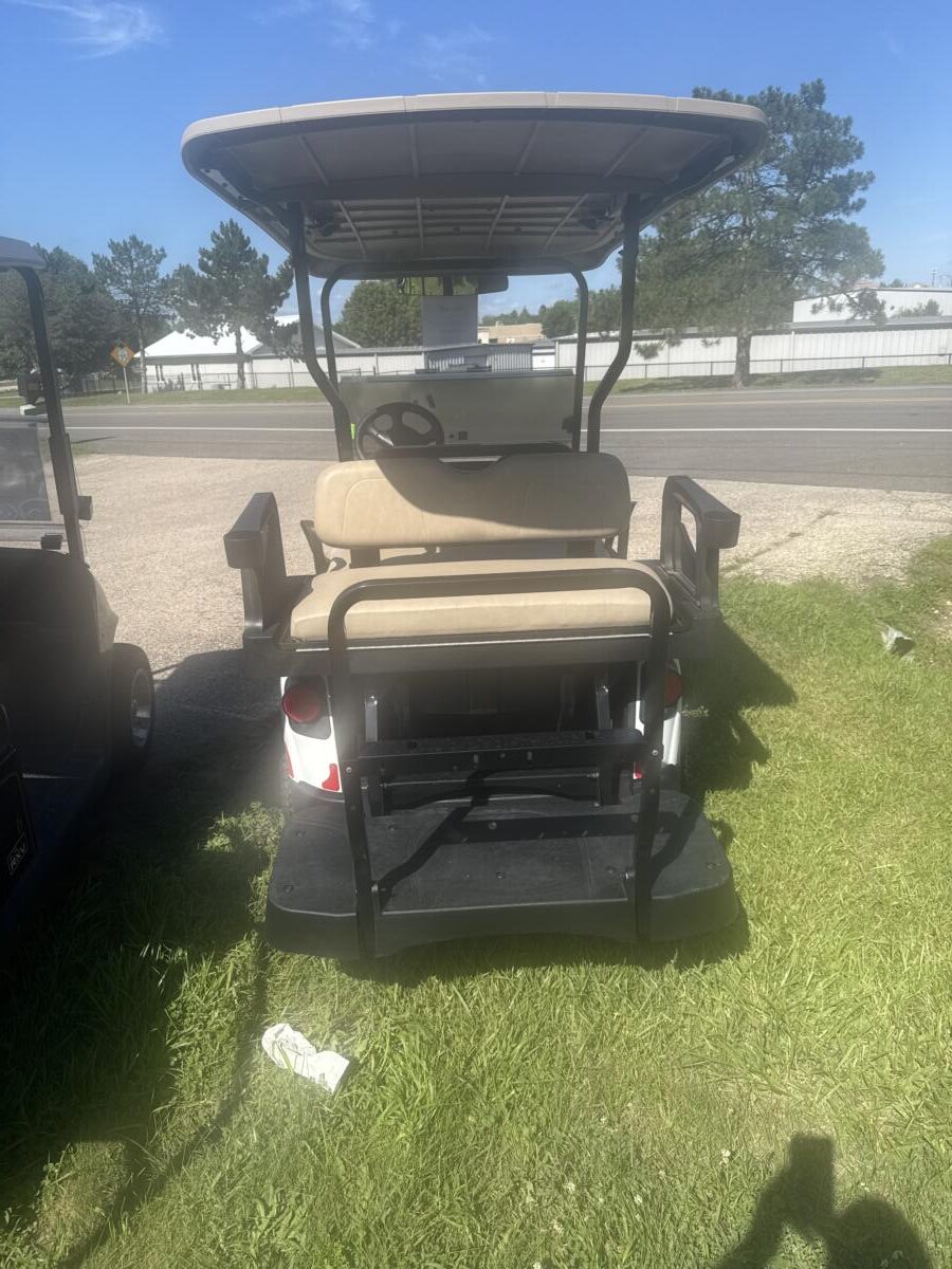 New 2025 Ez-Go Valor 4 Gas Cart - Image 5