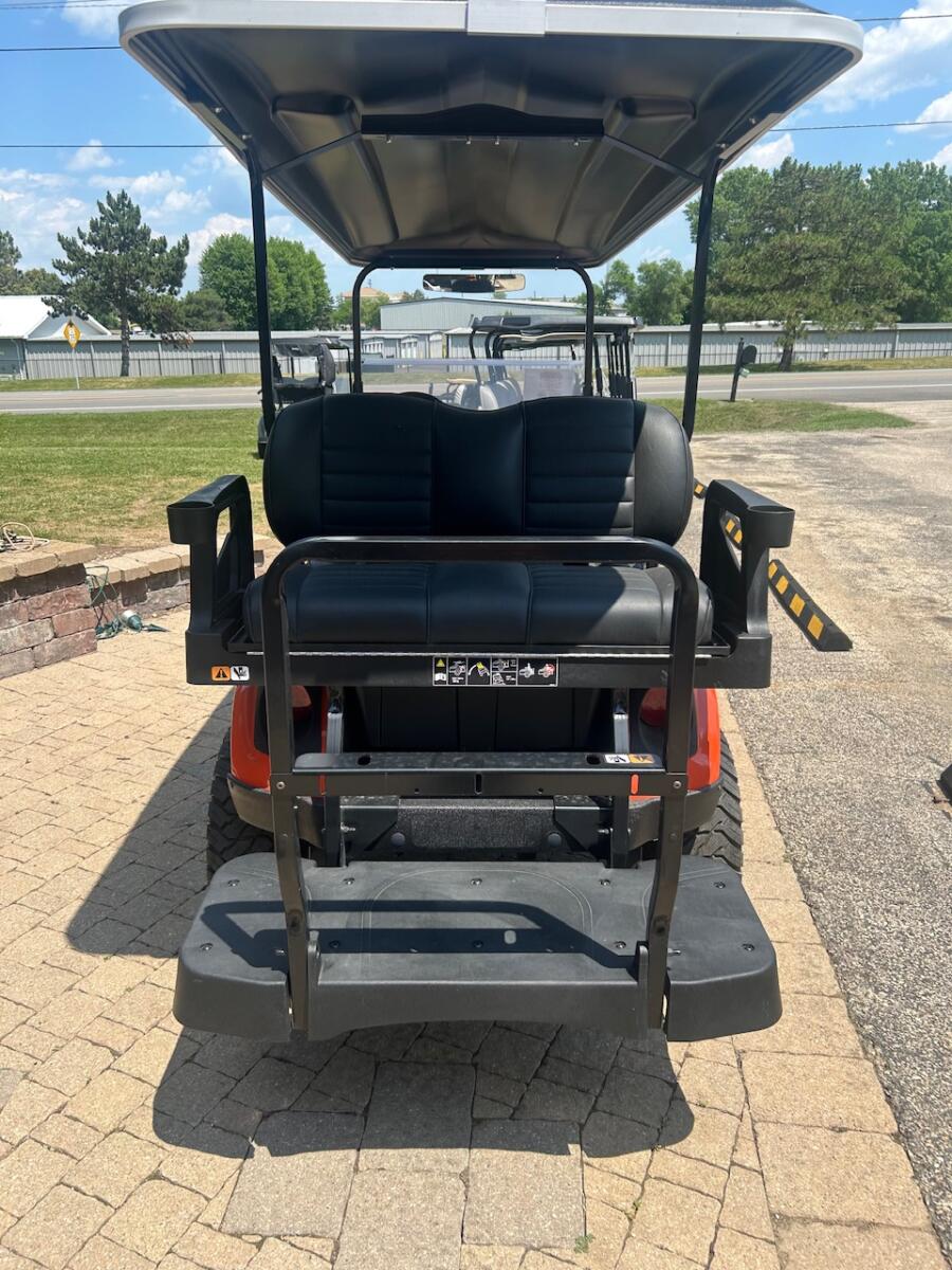 *New* 2025 EZ-GO Express 6 - Elite 4.2 (Explorer Package) *New* - Image 13
