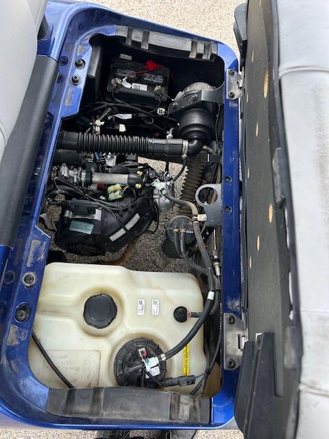 2021 EZ-GO EX1 Gas Cart - Image 7