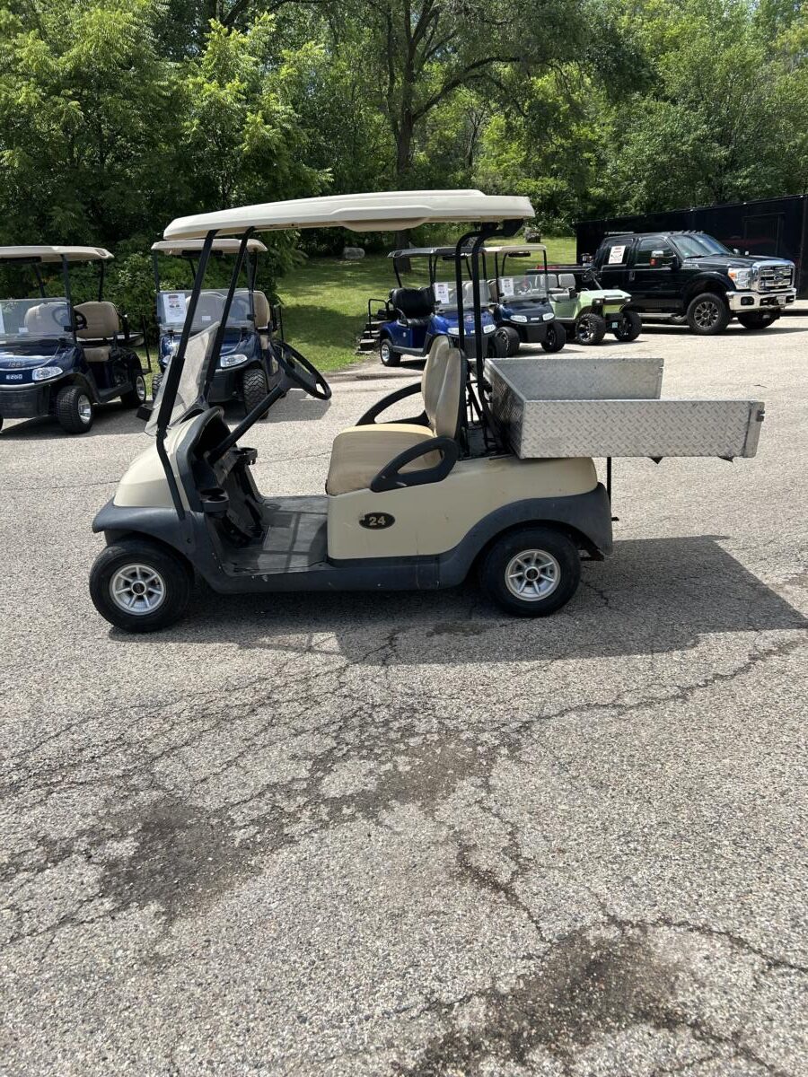 2006 Club Car 48 Volt Battery Cart - Image 10