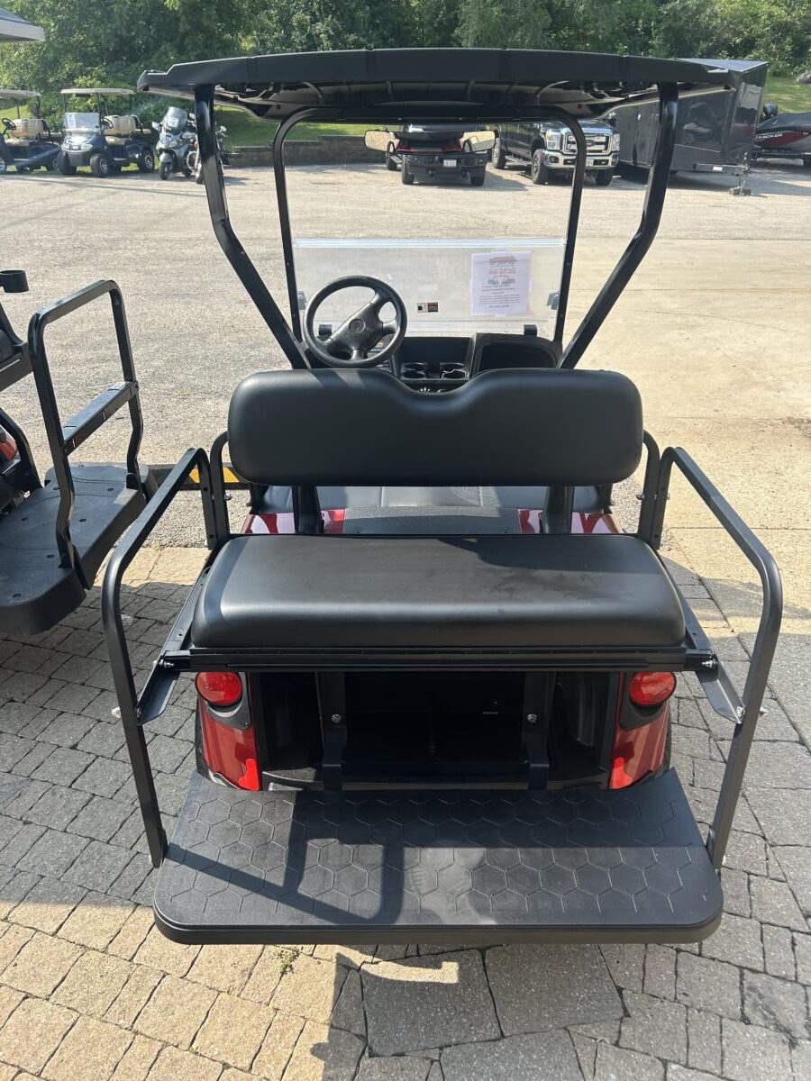 2025 EZ-GO Valor 4 Lithium Battery Cruiser Package - Image 7